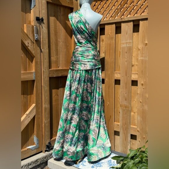 🆕 BRONX & BANCO 🧿 NWOT Jafari Havana Cut Out Gown, Vibrant Green - Sz M / US 6 - Picture 8 of 16